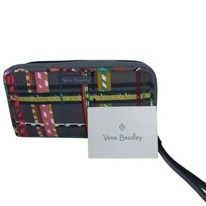 Vera Bradley Wrislet Wallet